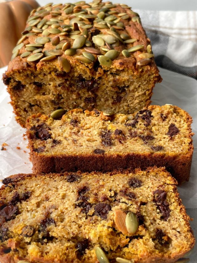 Healthy Pumpkin Banana Bread