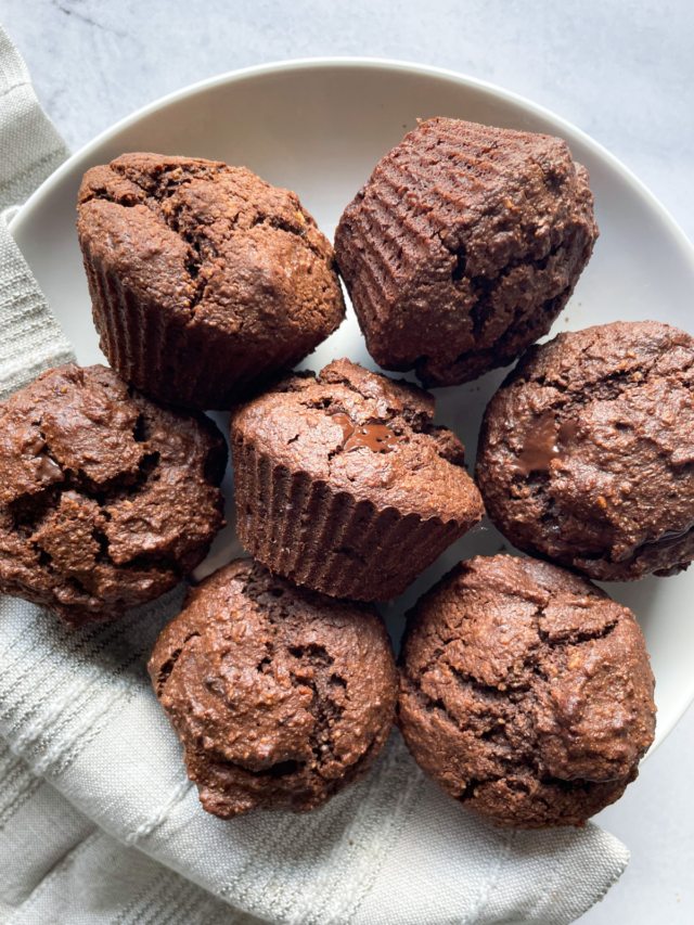 Healthy Oat Flour Chocolate Muffins