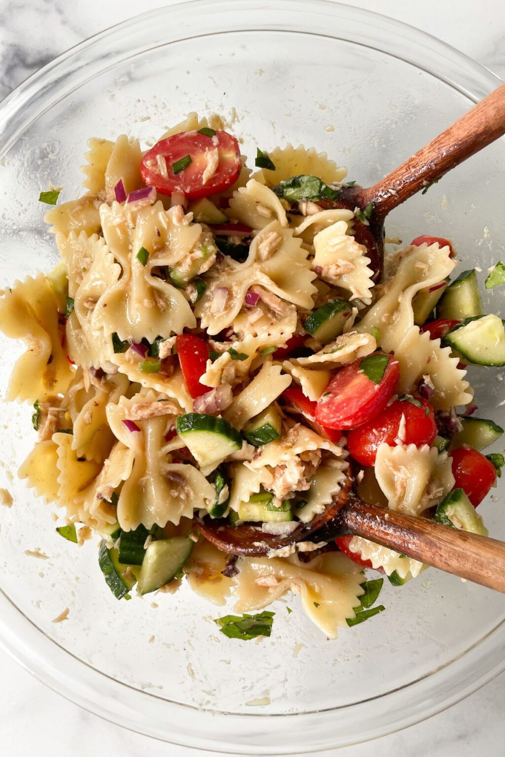 Healthy Tuna Pasta Salad (No Mayo)