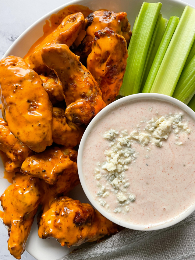 Crispy Air Fryer Buffalo Chicken Wings