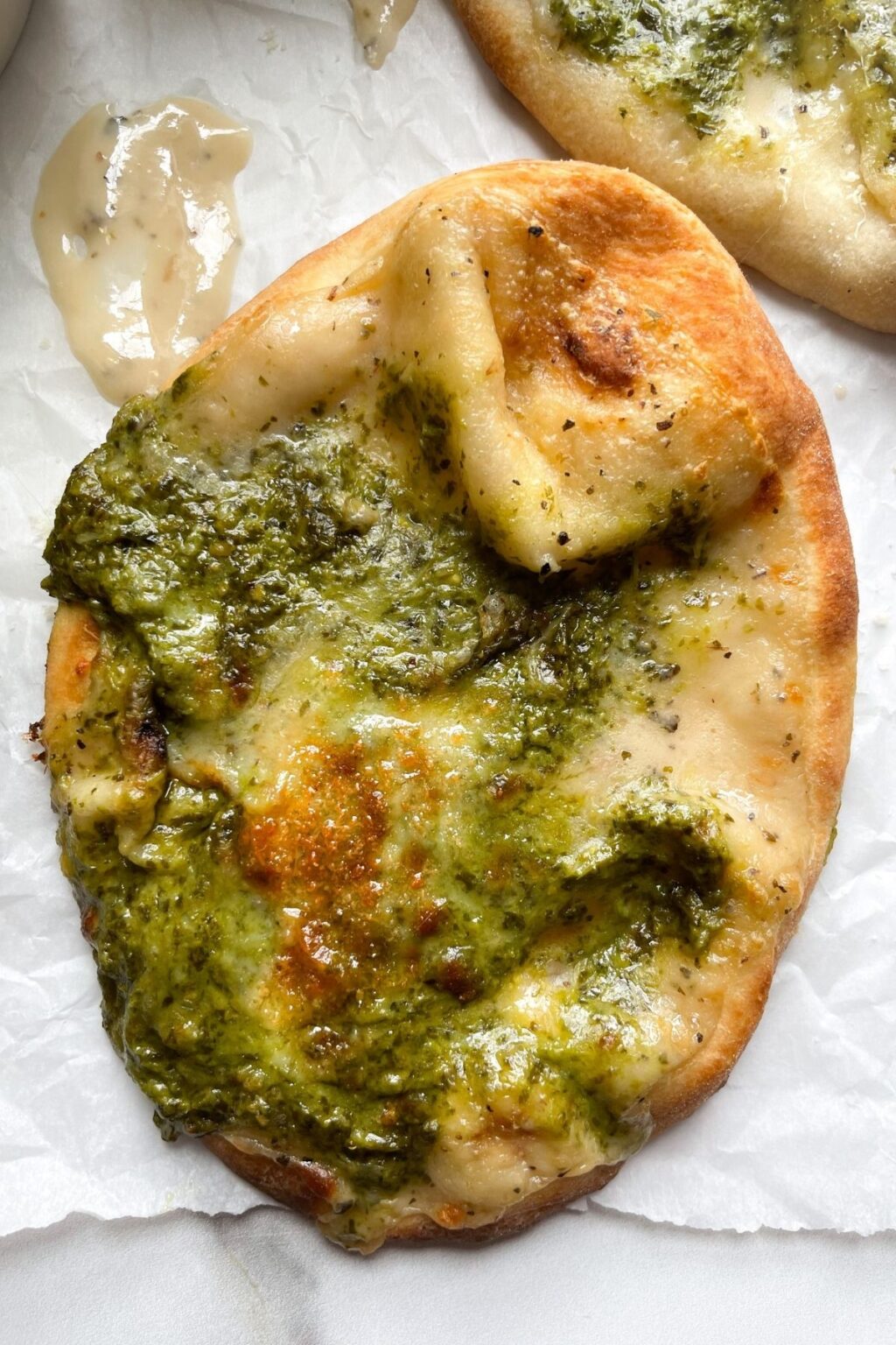 Air Fryer Naan Pizza