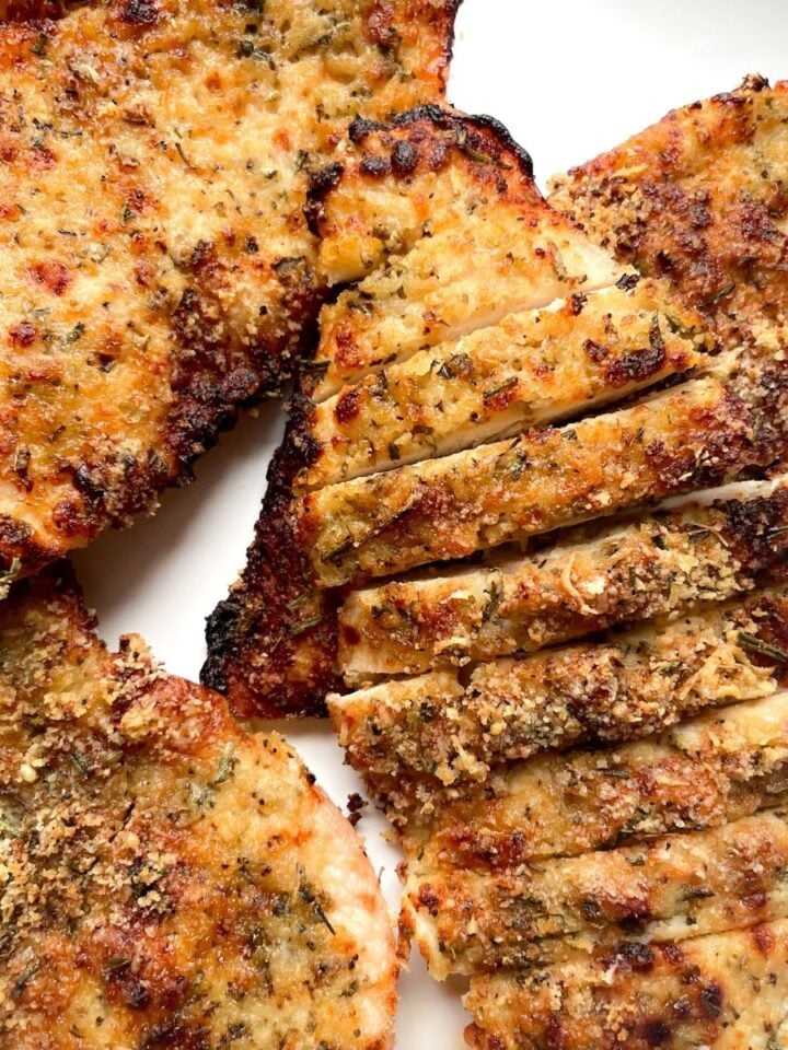 Air Fryer Egg Bites - hellofrozenbananas.com