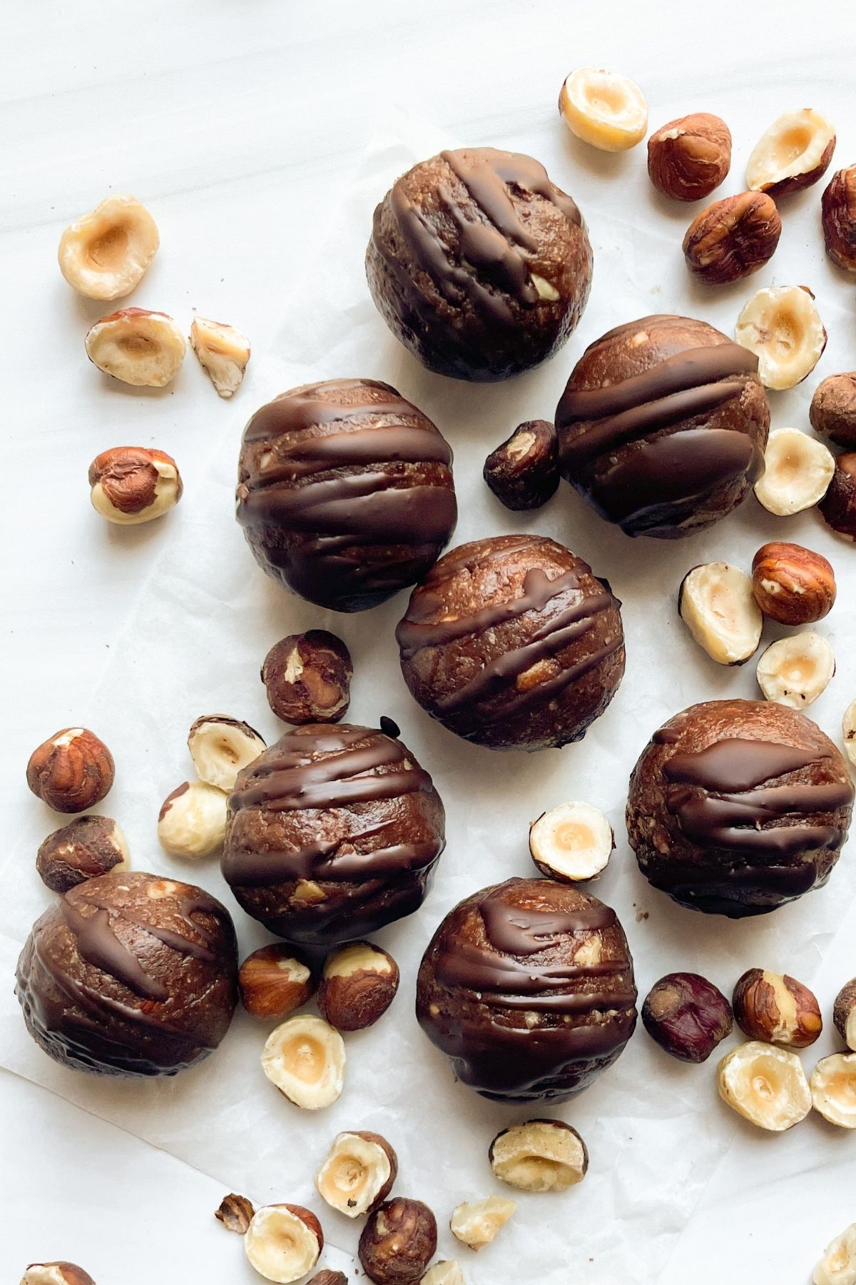 Chocolate Hazelnut Energy Bites