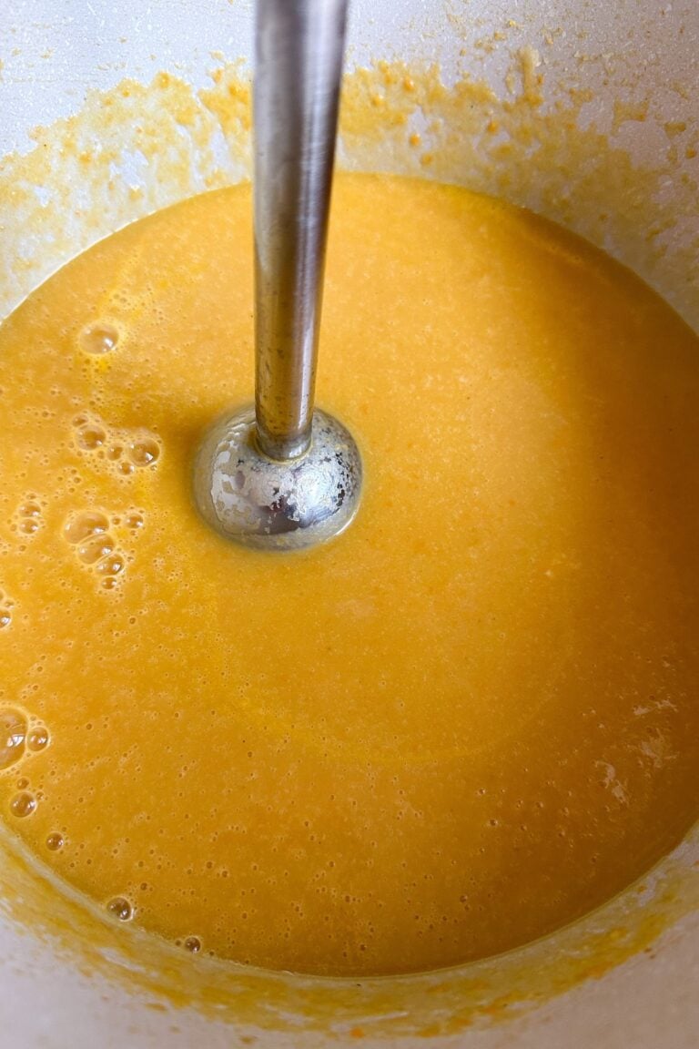 Easy Vegan Broccoli Cheddar Soup