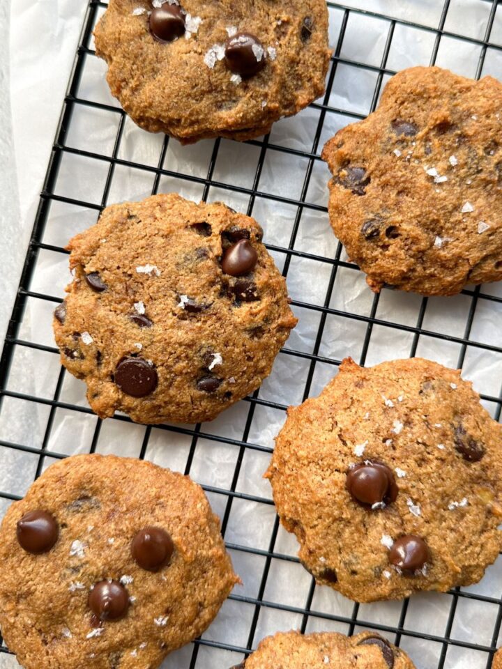 Almond Flour Oatmeal Cookies (Gluten Free)